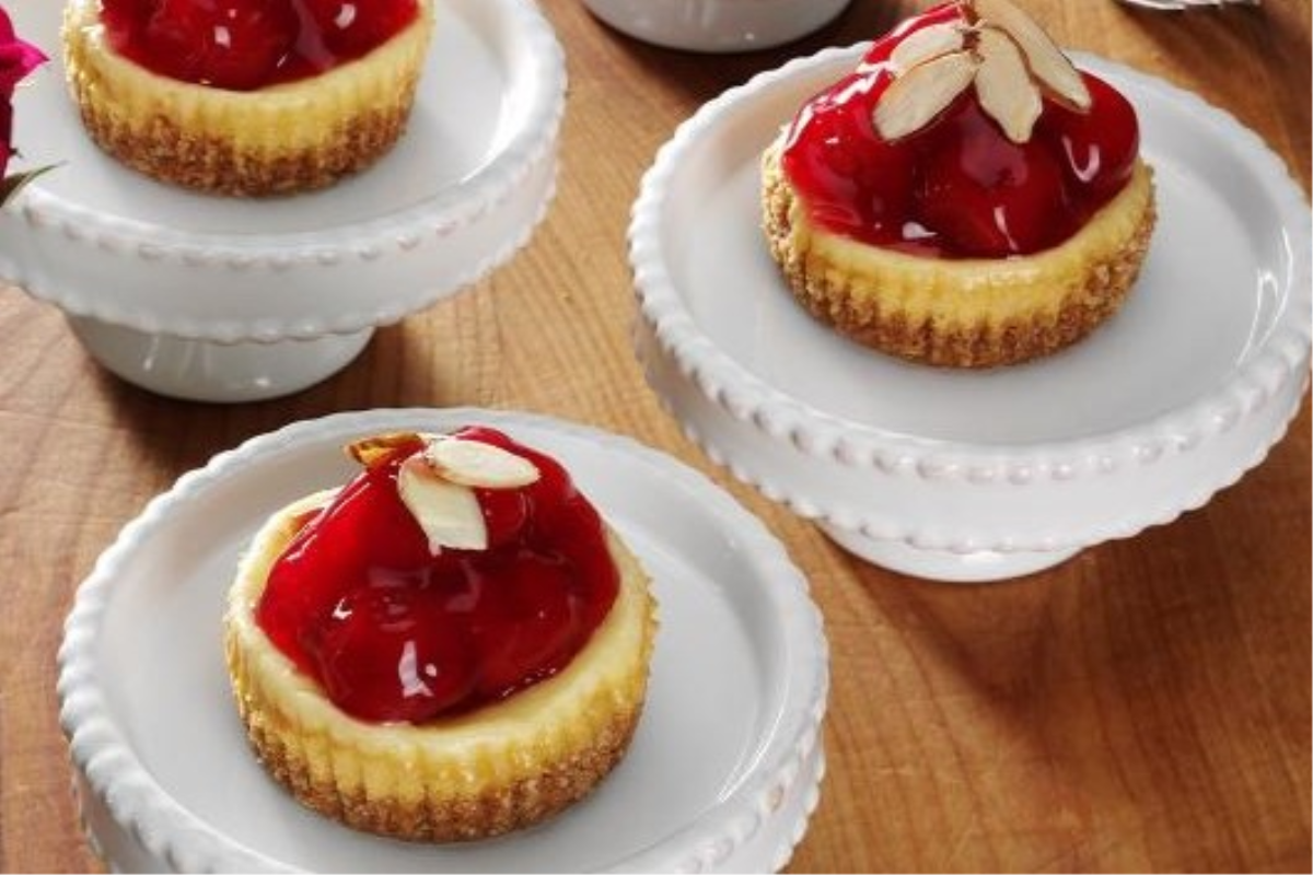 Argo Foodservice - Cherry Almond Mini Cheesecakes